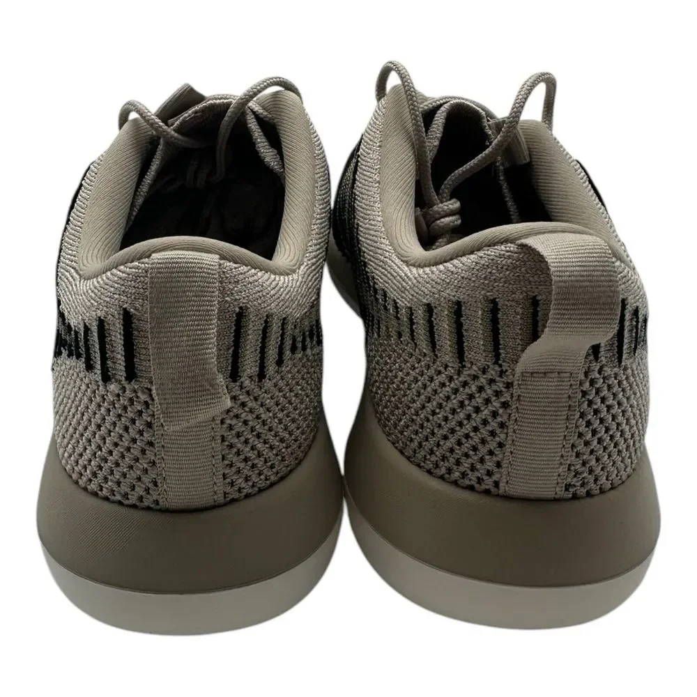 Nike Roshe Two Flyknit Running Shoes Womens 7 Natural Olive Black‎ 844929-200